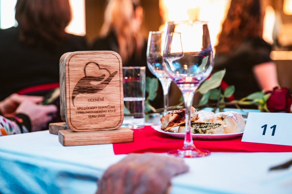 Galavečer oceňování dobrovolníků, neziskových organizací a společensky odpovědných firem Pardubického kraje 2025